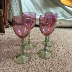 TULIP // Wine Glasses